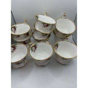 Royal Albert Bone China Moss Rose Cup 10 Pieces  England Mint